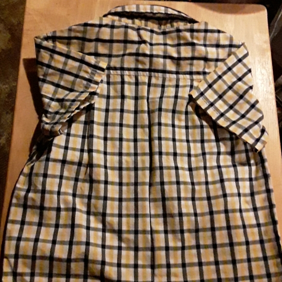HEALTHTEX, SHORT SLEEVES DRESS SHIRT , BOYS 4T. - Picture 4 of 4